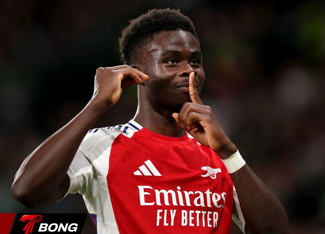 Bukayo Saka đã thi đấu tới 1.820 phút tính đến vòng 29